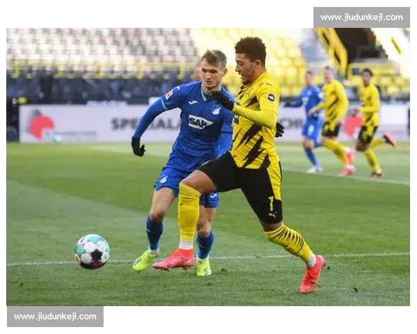 斯基拉：曼联询价道格拉斯・路易斯，尤文坚拒 5000 万回购条款